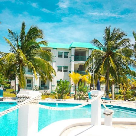 Best Western Grand Baymen Gardens San Pedro  Exterior foto