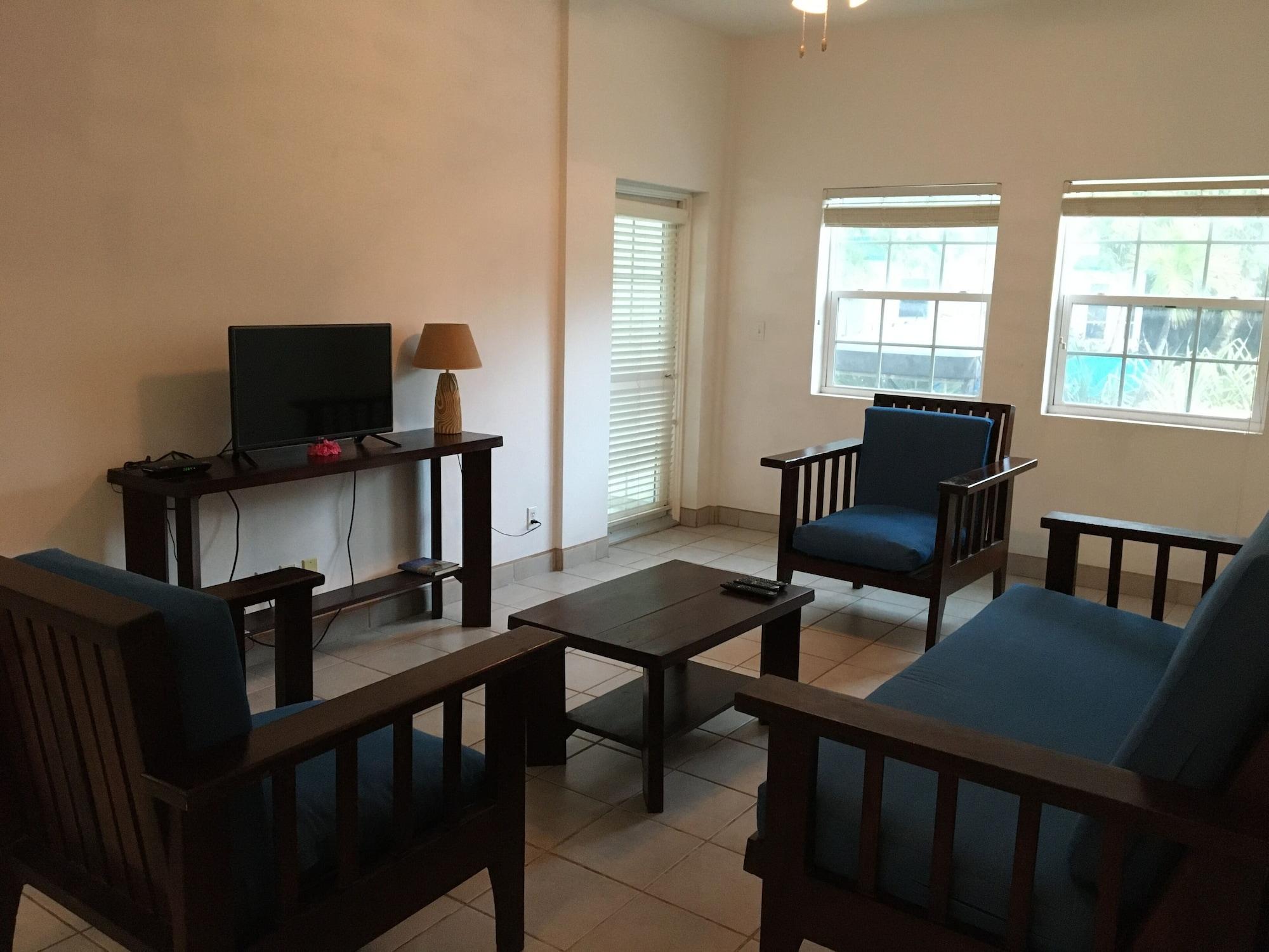 Best Western Grand Baymen Gardens San Pedro  Exterior foto