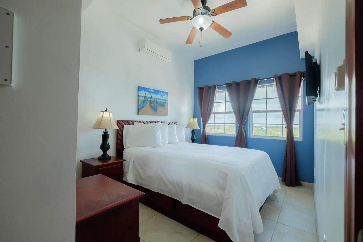 Best Western Grand Baymen Gardens San Pedro  Exterior foto