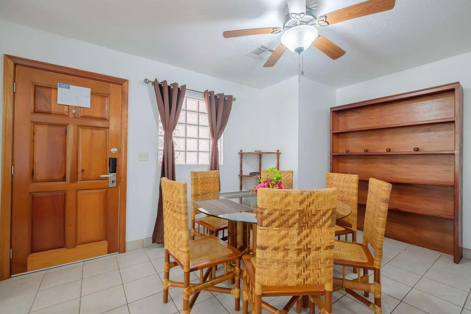 Best Western Grand Baymen Gardens San Pedro  Exterior foto