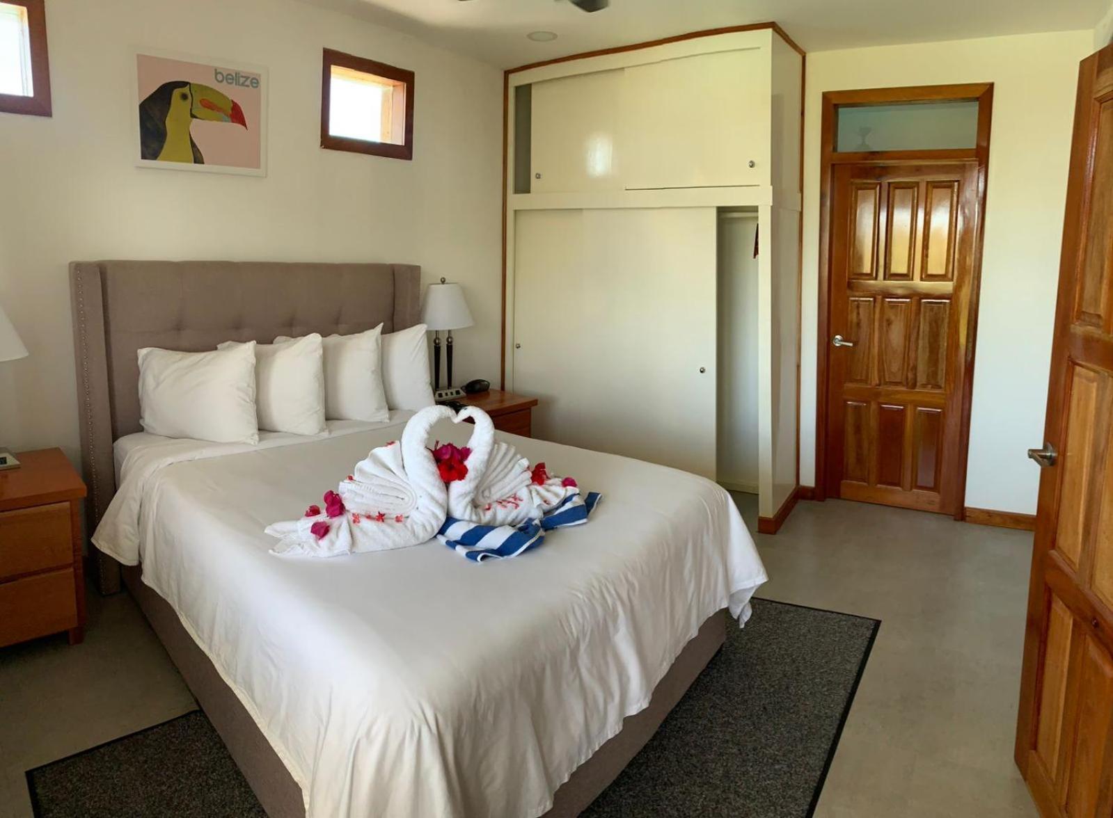 Best Western Grand Baymen Gardens San Pedro  Exterior foto