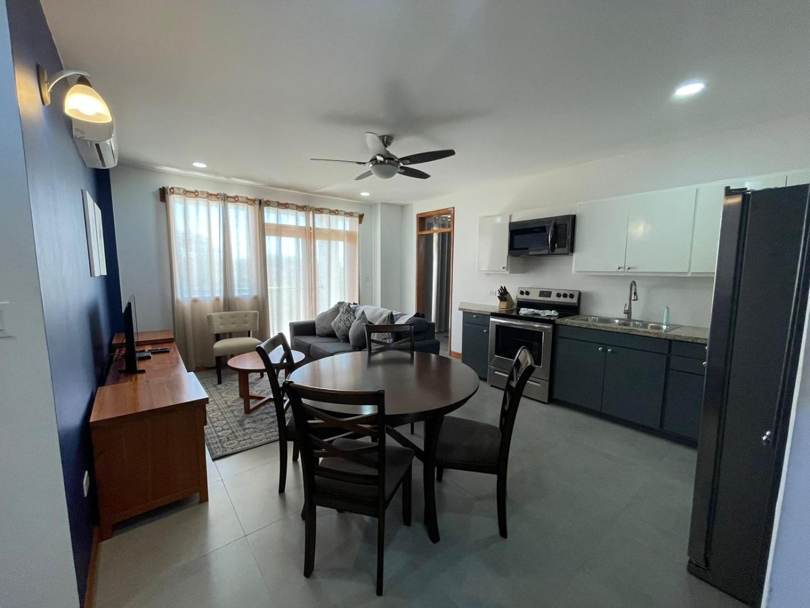 Best Western Grand Baymen Gardens San Pedro  Exterior foto